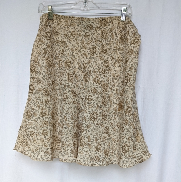 Express floral skirt in brown/beige - Picture 7 of 8